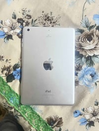 ايباد مني ٣للبيع نضيف والسعر واتساب ٠٧٨٠٨٩٥٤٤٩٠