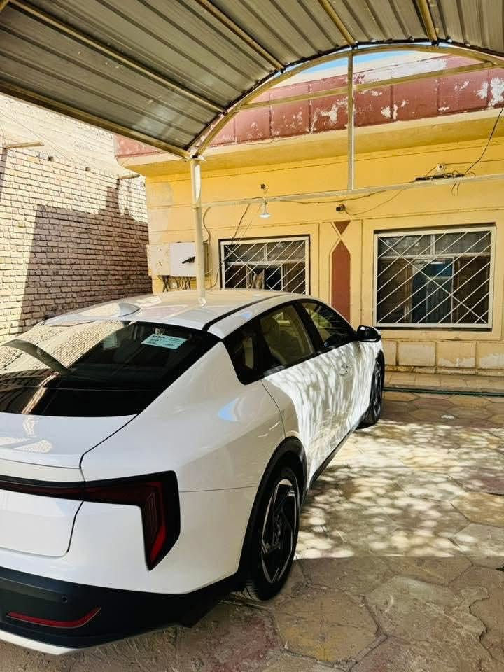 سلام عليكم كي فور للبيع شركة الدولية ام الضمان
فول مواصفات عده الفتحة

رقم بغداد مميز

كفالة عامة من كلشي 

ماشية ١٢ الف

بيه صيانة مجانية وتبديل دهن مجاني

السياره اخت الزيرو بعدهي بريحة الشركة

السعر ١٨٨ وبيه مجال قليل كلش

مكاني ذي قار الشموخ

***********
