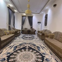 تخم للبيع  قيم بما يرضي الله  مستعمل .. 13 مقعد  6 قطع  07864117984