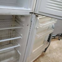 اغراض مستعمله للبيع تفاصيل أكثر تواصل 07716933778 07518106301