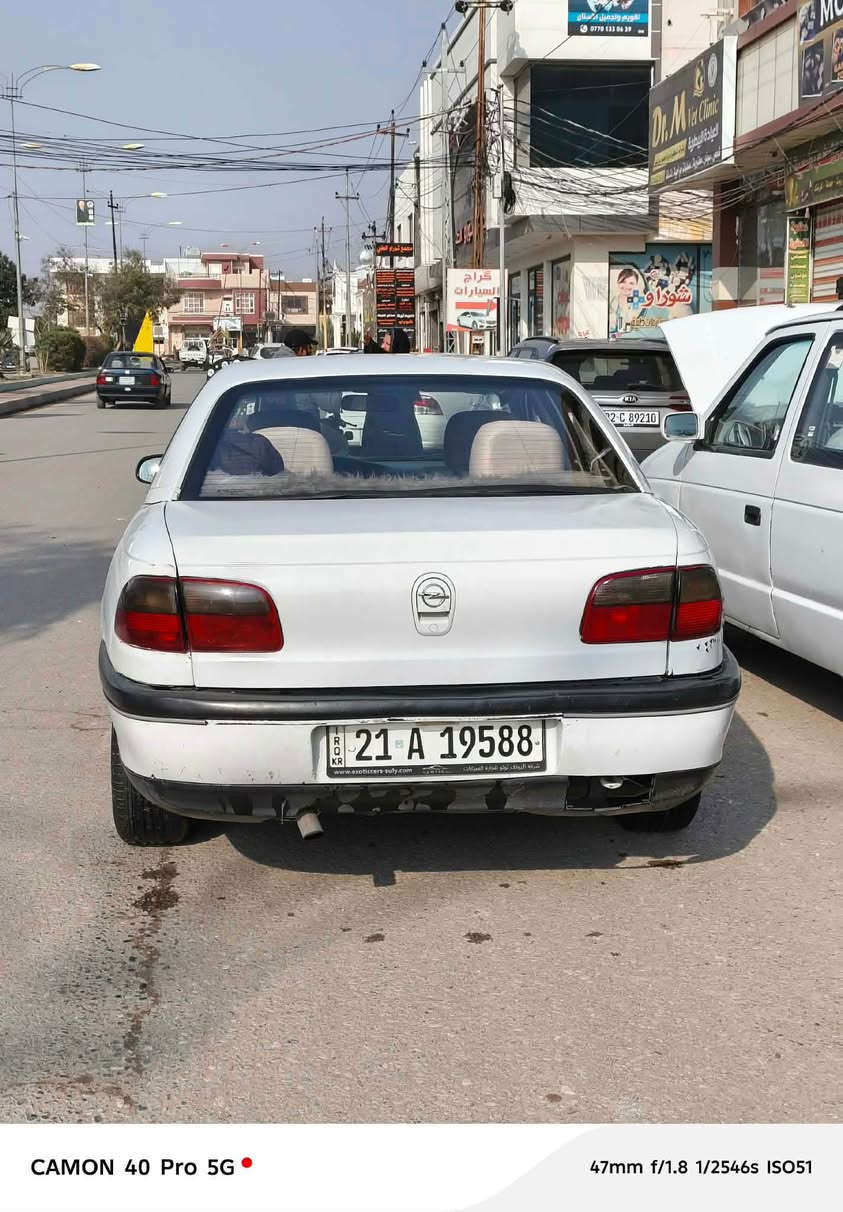 ئۆپڵ ئۆمیگا مۆدێل 1995 گیڕ و مەکینەی بەطە بەشەرت پشت و پێشی بەشەرت تەبرید سارد و گەرم ئیش ئەکا سەیارەکە بێ مەسرەفە 
*********** كركوك, العراق
