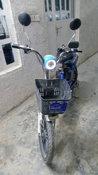 دراجة شحن للبيع السعر 225 وبيهة مجال للتواصل عل خاص او الرقم٠٧٨٠٢٦٨٩٦٧...