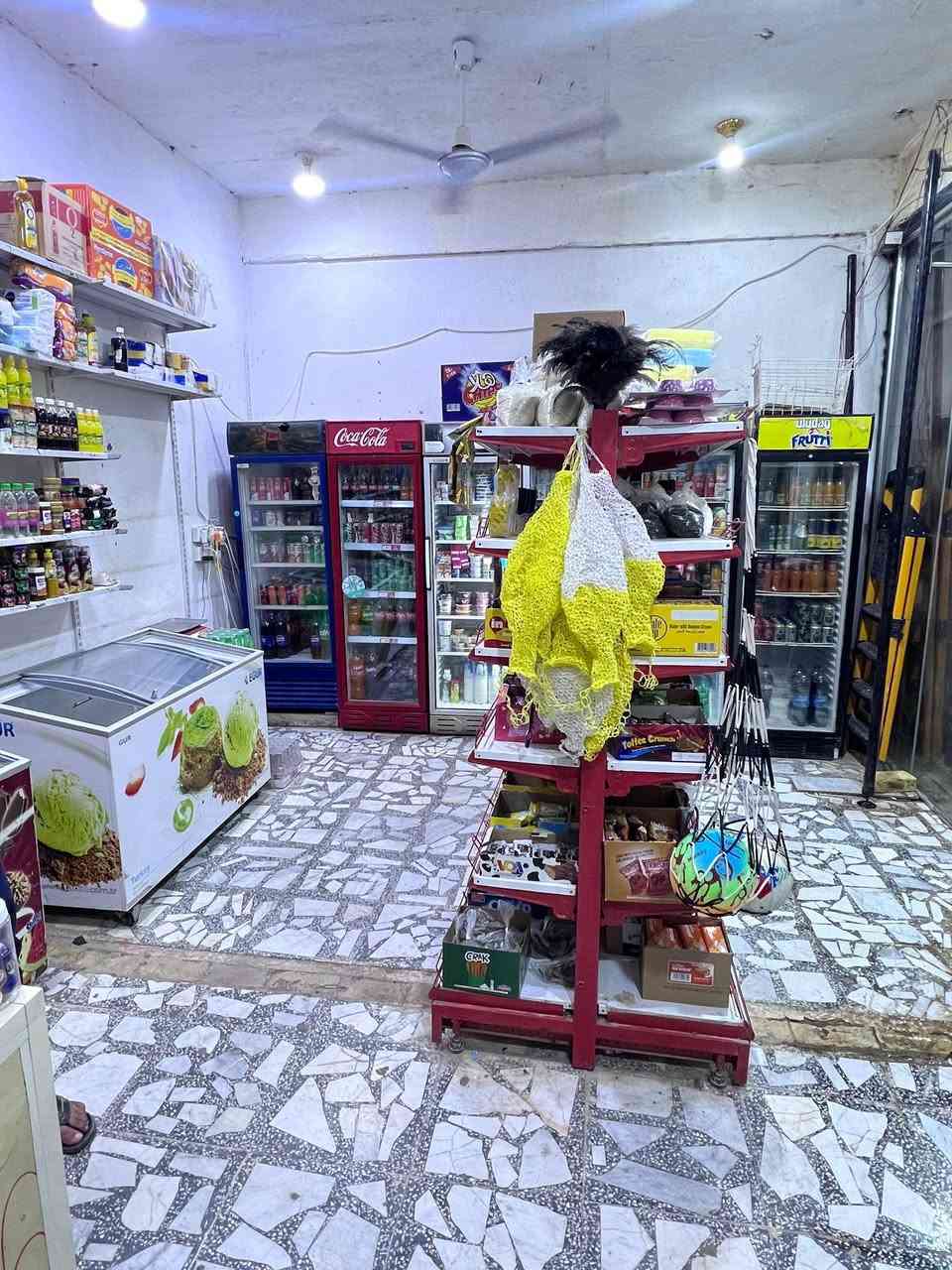 اسواق بركات الزهراء للبيع
لسلام عليكم اسواق بركات الزهراء للبيع ميسان العماره نهاوند شارع 20 السايدين سبب البيع عدم لتفرغ : الاغراض 6 برادات شغالات : ثانياً مجمدات 3 : سفينه وسطيه 
مع رفوف مع سبلت تعليك شغال ولتفاصيل موضح بالصور والفديو 
السعر:8 ملاين وبي مجال  
رقم صاحب المحل : ***********
