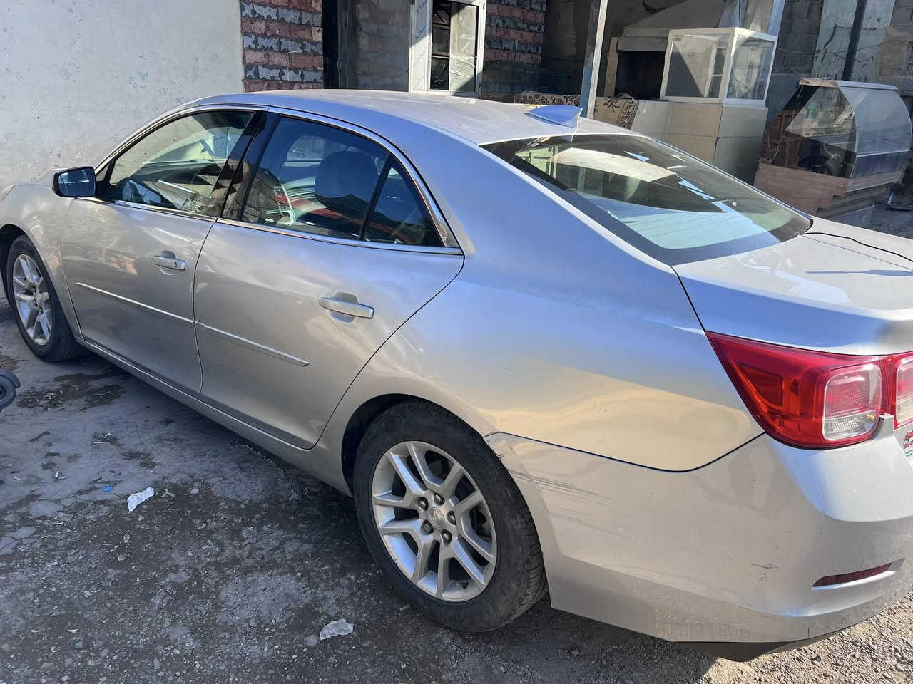 ماليبو وارد امريكي ٢٠١٦ محرك ٢٥٠٠ مواصفات Lt ضربتها موضحه بالصورة تواصل واتساب *********** السعر ١٠٥ $
