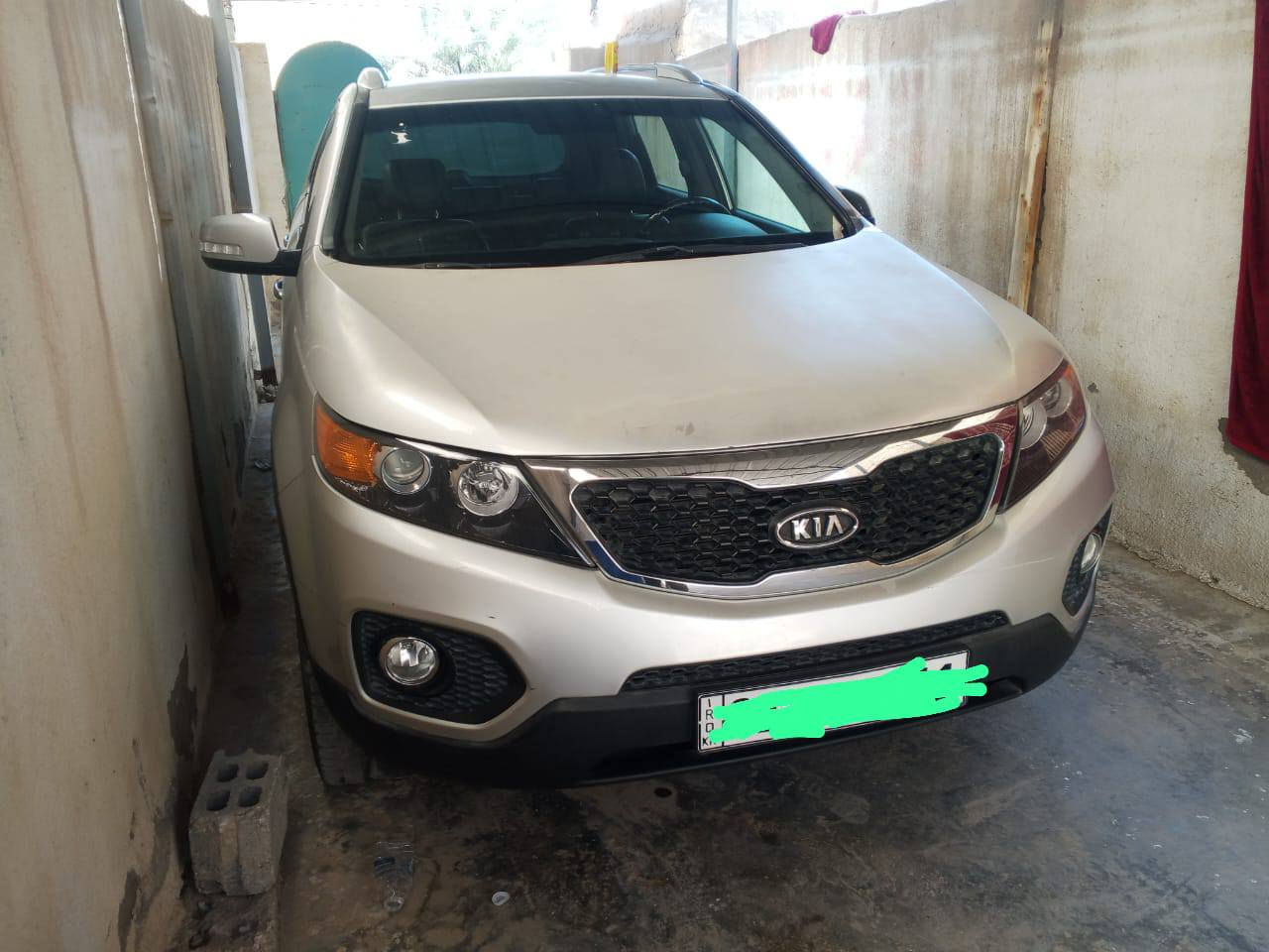 سياره كيا سورنتو 2013🩶
للبيع او مراوس
سياره نضيفه مال جناي متعوب عليه
كير اوتو 
كاز سوبر صفر جاج ومعروف الكاز بلقتصاديه والقوه وصرف ماكو 
تبريد ثلج
تخم تاير جديد حداديه جديده
شرط سبير مانازل 
بيه هواي موصفات 
متومه ارقام وسنويه طبق الاصل
مكان السياره كربلاء 
السعر 55 وبيه مجال
اليحب يتفضل واتساب وبي خير ويدلل
***********
