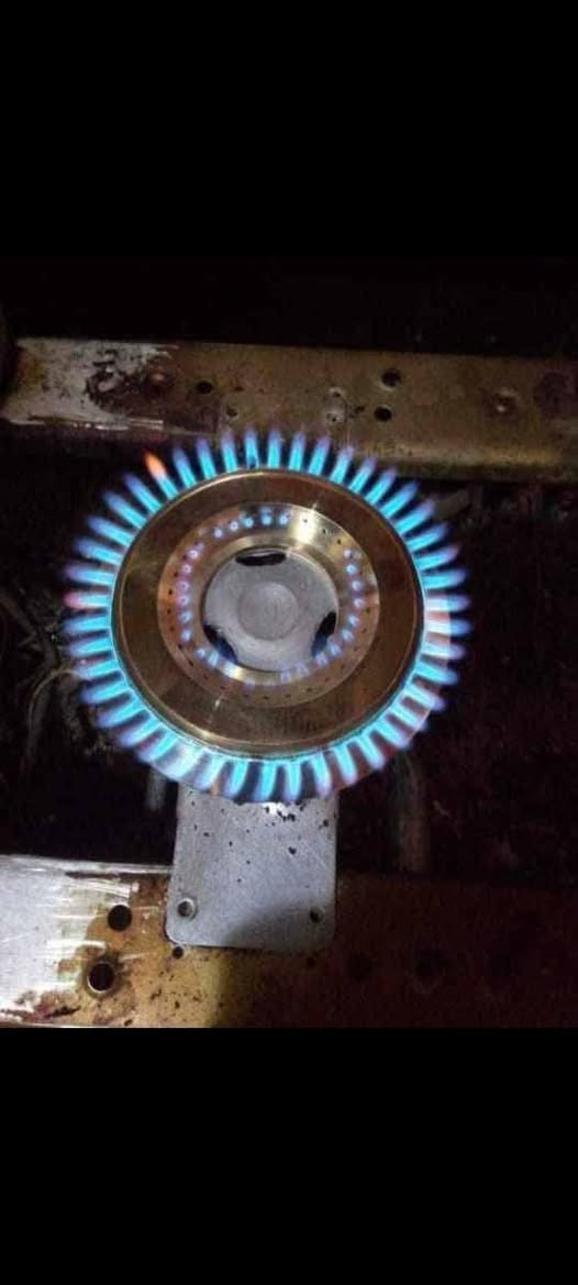 مصلح طباخات ورشه ابو مصطفى كافه انواع الطباخات الغازيه صيانه موقعيه نجيكم الباب بيتكم اتصال على رقم الهاتف ***********
