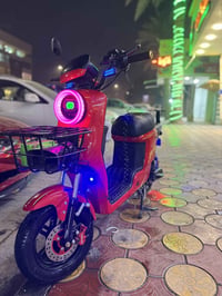 R9 • نظيفة جداً • تمشي ٧٥