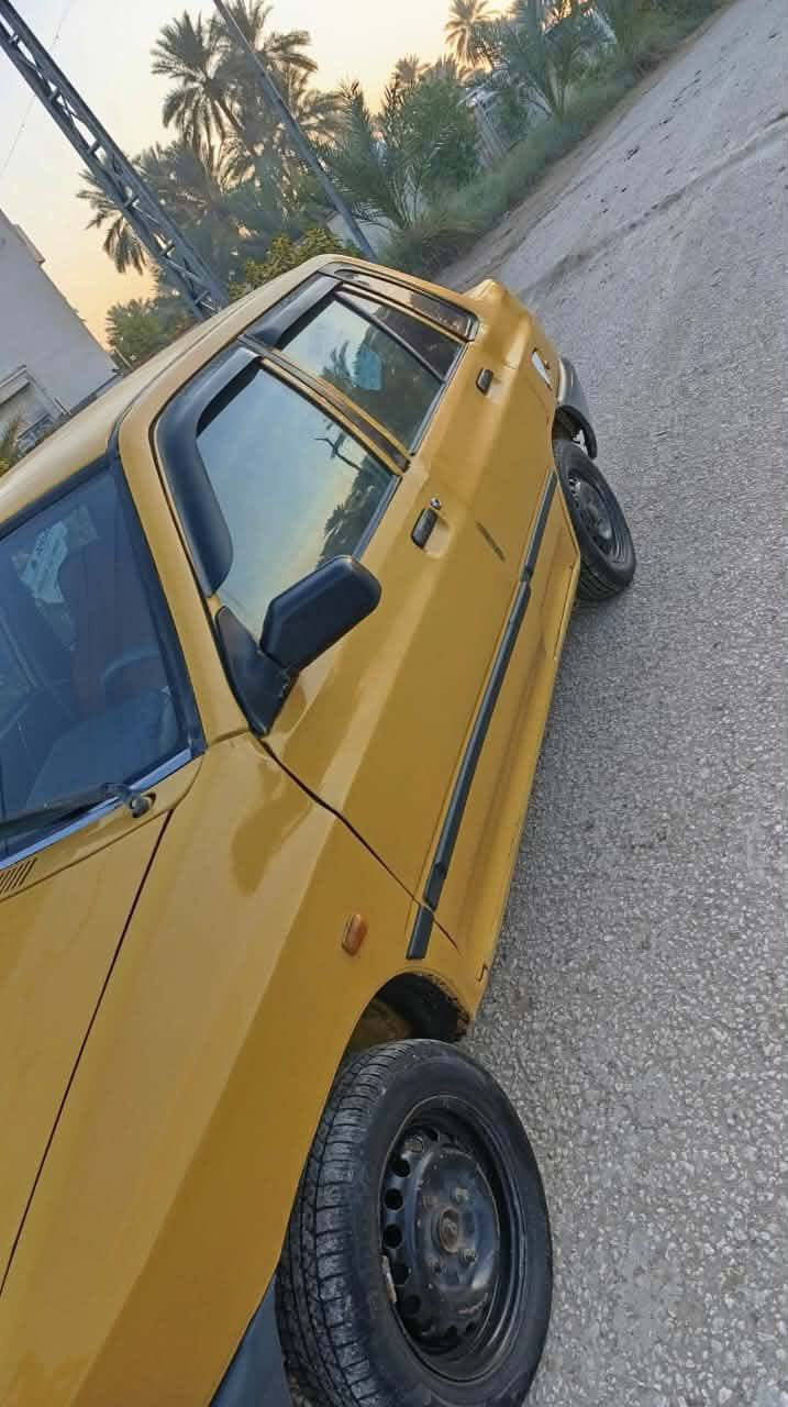 ، 2011
رقم بغداد 
كفالة مكينة وكير وشاصي
مالكه موجود بمدينة الصدر بغداد
تحويل مباشر
مكان السيارة بابل ناحية النيل 
السعر 25بيه مجال 
 ***********
