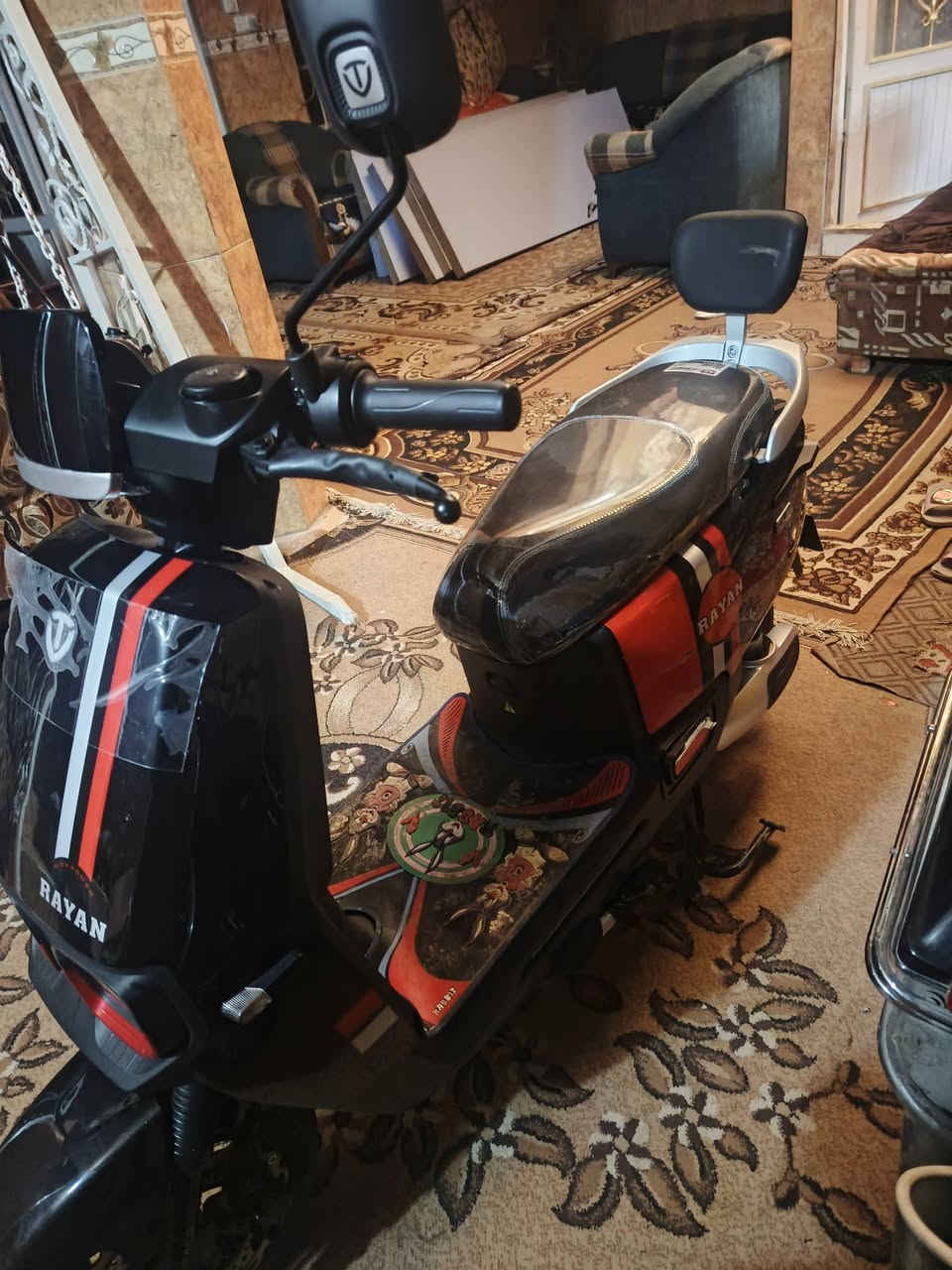 عندي المطور البيع ريان جديد ماصار سبوع الوصل يامي موجود كالو رقم واحد 900 وبي مجال الطيبن   اليحب  خاص


**إذا كنت صاحب هذا الإعلان وتريد حذفه لأي سبب، رجاءا أرسل رسالة إلى الدعم الفني**