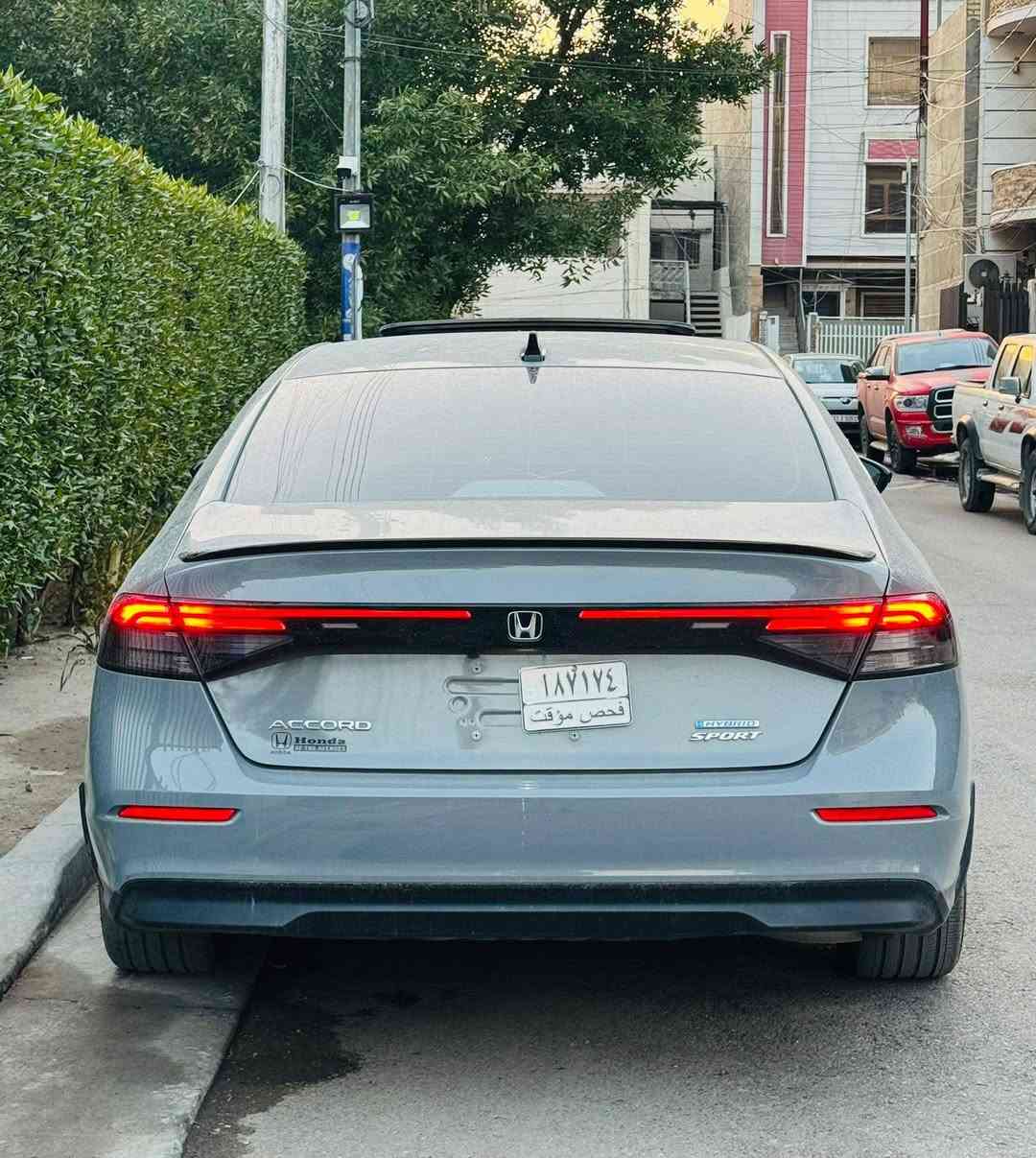 للبيع هوندا اكورد هايبرد اسمنتي موديل 2024 سبورت 
فئه sport :- مكينه 2000 هايبرد بصمه
/بصمه ابواب/
فتحه سقف / 
رادارات اماميه وخلفيه وجانبيه 
/كراسي كهرباء /
تشغيل عن بعد /شاشه كبيره
/كامره دواره/
فول تحكم ستيرن/
تحديد مسار/اوتو هولد
/سايد بريك بصمه/كار بلي

وبعد هوايه مواصفات

( ماشية 14 الف   )  

وارد امريكي ضررها موضح بالصور جاملغ صبغ وباب دواخل سليمه ايرباك ستيرن ودشبول مصلحه وجاهزه كامله مرقم بغداد 
وعلفحص وين ميحب المشتري
صور الحادث ورقم الشاصي موجوده بلمنشور
للاستفسار الاتصال على الرقم 
***********  اتصال 
***********  واتساب

