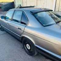 بي أم 500ومدري شكد محرك كبس سياره جاهزه حيل كلشي بيها شغال رقم دولي شر...
