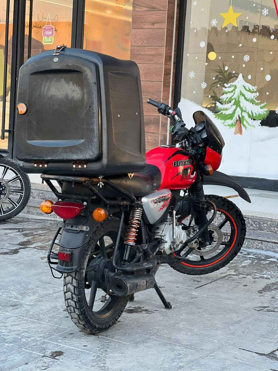 🔴بوكسر لوان احمر 🔴
دراجه للبيع 📍

عنوان الدراجه موصل  حي المزارع 📍

✔️دراجه بوكسر لوان احمر
✔️ مرقمه رقم بغداد مشروع وطني
✔️ثاني يوم احوال محرك 150
✔️دراجه مكينه معمره وينرادلها تعمير
✔️دراجه ينرادلها ترتيب لان متروكه  
✔️ دراجه موديل 2021
✔️كهربائيات كلها شغاله 
✔️السعر مليون ونص 1500
✔️ العنوان موصل حي المزارع 
 ✔️ اهل ال مليون لا اتعب نفسك اصلا ماابيع
((اقره زين وخابر وتشلع عيوني )) 

للتواصل عل ارقام ما اتواجد عل فيسبوك ولا ماسنجر اهل القساط مابيع لا مده ولا مقدمة 
        مع تحياتي للجميع 

اتصال 📞 ***********
