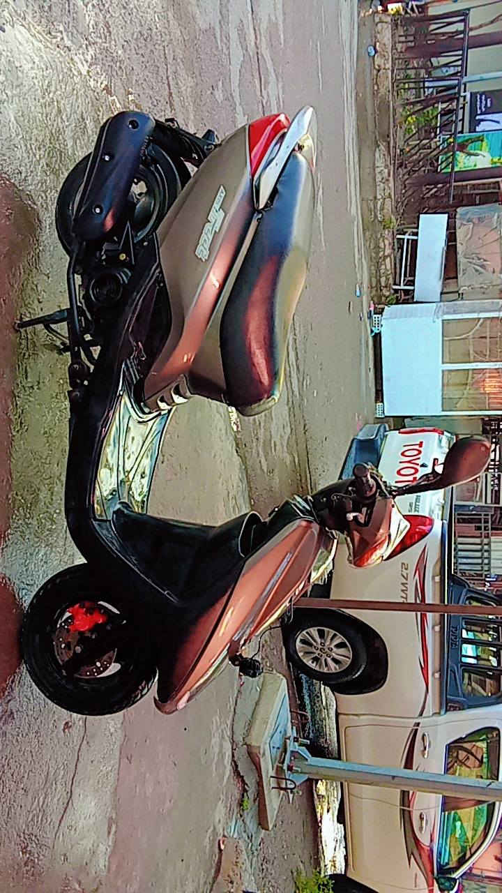 السلام عليكم بريز اكزز للبيع  برغي ممفتوح بيهة 
بيها شغلتين بسيطات عود انزلك من سعرها السعر 600 
منفيس ومكاتبة  مكاني الشعب أو السريدات بغداد


**إذا كنت صاحب هذا الإعلان وتريد حذفه لأي سبب، رجاءا أرسل رسالة إلى الدعم الفني**