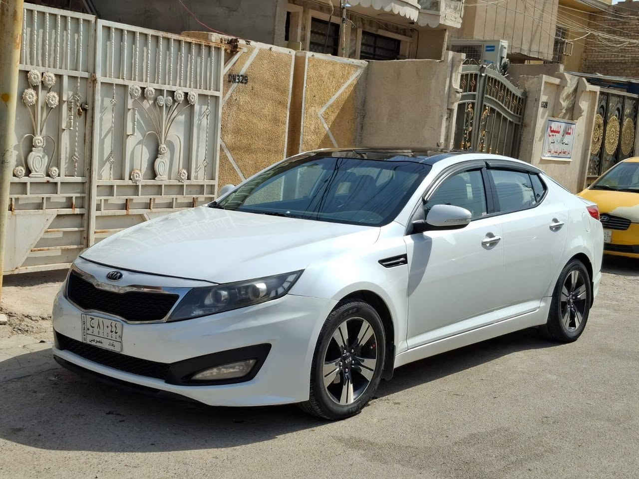 السلام عليكم كيا اوبتما خليجي ٢٠١١ مكينه ٢٠٠٠ دوش جاهزه السياره فول مواصفات بانوراما تحكمات جهتين تبريد قطعتين بصمه تشغيل بصمه بيبان تبريد ثلج صدر امامي خلفي جديد  تخم تأير قبل شهر جديد  بيها ٣ قطع صبغ  هزه جديده  رقم بغداد دولي سنويه  باسمي  سعرها ب١٠٤ بيها مجال 
مكانها بغداد الدوره‏ للاستفسار اكثر الاتصال علرقم 

‪***********‬‏ عقيل
غير متواجد على الفيس بغداد, العراق
