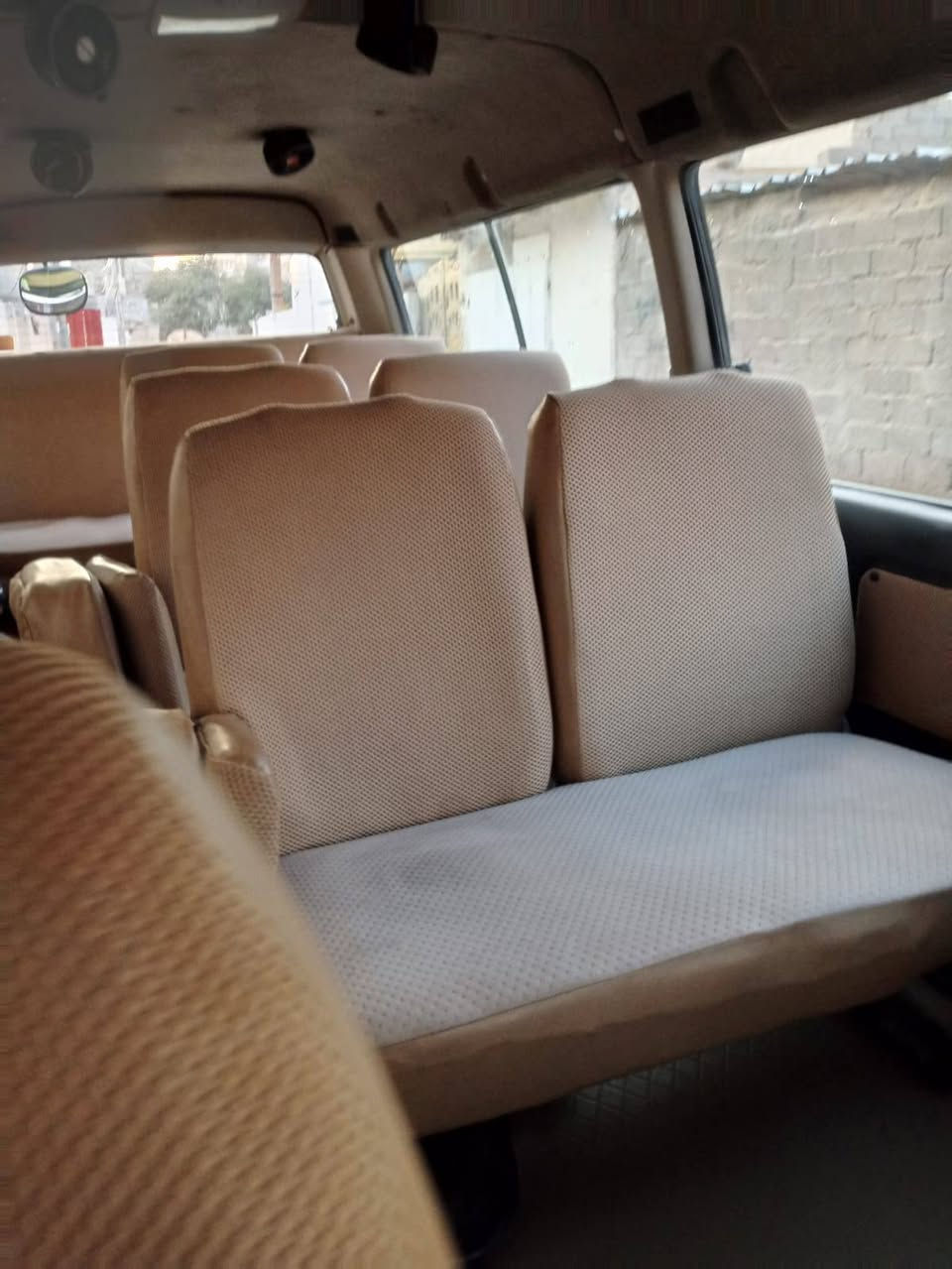 السلام عليكم أجوان موديل 2015
سعرها 75وبيه مجال مكان سياره بغداد 
استفسار
***********
