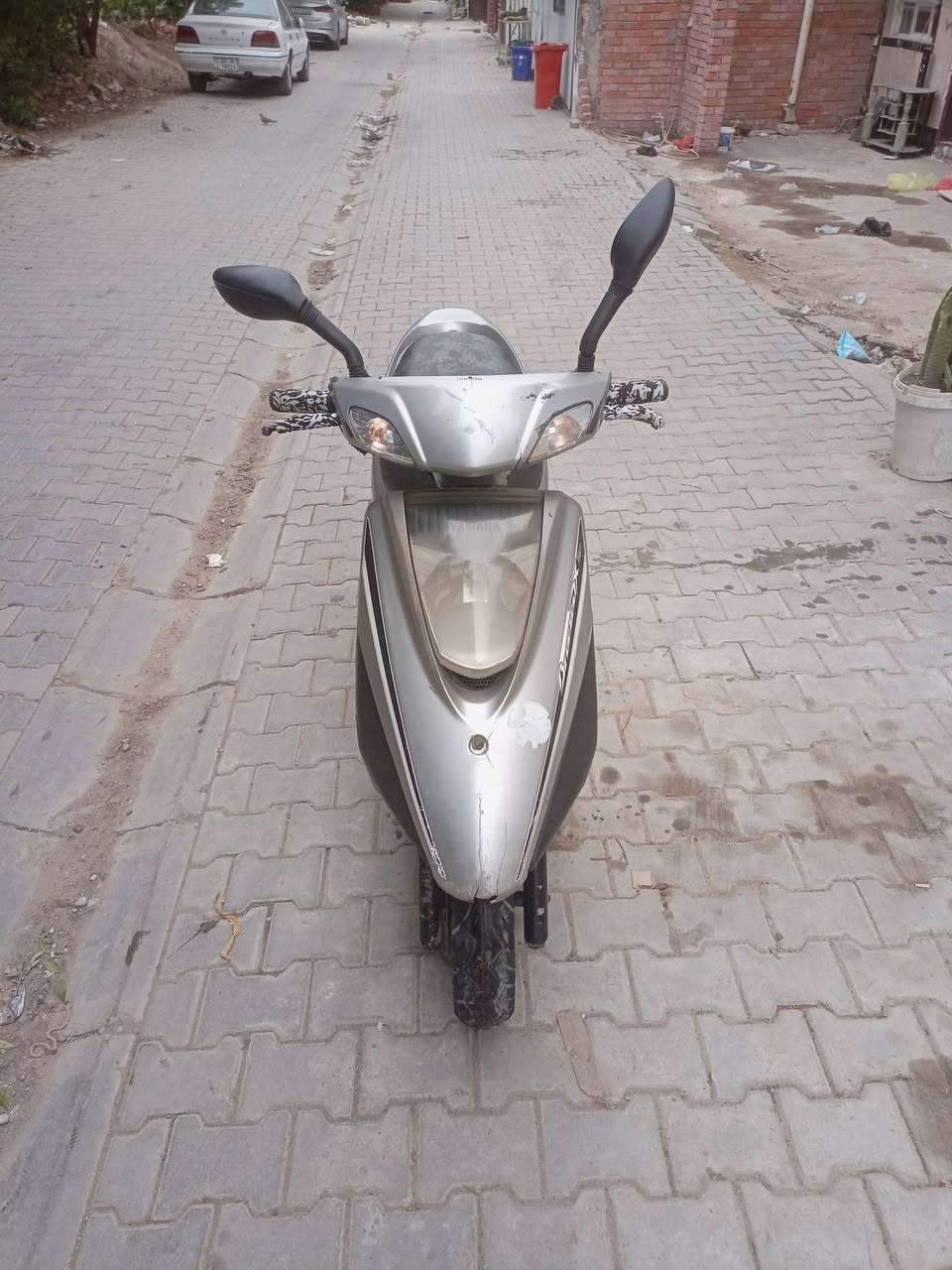 السلام عليكم عندي دراجه بريز 140 الدراجه مال رمبه كله كامله مكفولة كفر ومكينه مابيه اي نقص كهربائيات كله شغاله الدراجه جديده مكاني بغداد الكرخ العطيفيه السعر 550 قفله هذه رقمي للتواصل *********** ابو محمد
