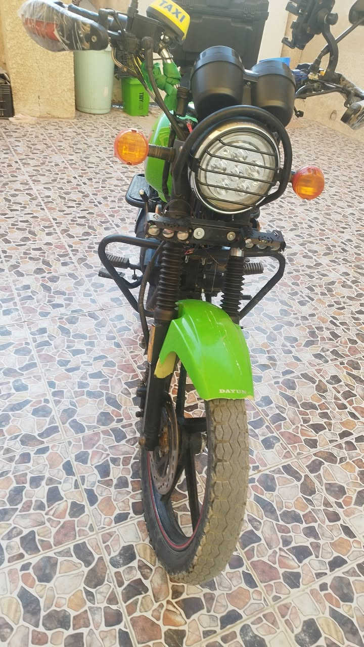 دايوان للبيع في واسط الكوت المديل 2022 اوراق اصولي السعر 1250 قفل الدراجه بيها صبغ


**إذا كنت صاحب هذا الإعلان وتريد حذفه لأي سبب، رجاءا أرسل رسالة إلى الدعم الفني**