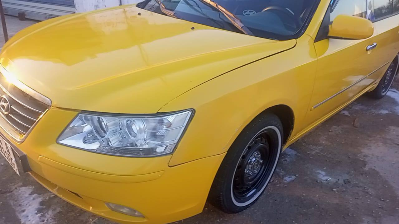 سلام عليكم سوناته مديل 2010 بيه تعمير بل حوض  جاملغ الخلفي يعني ضربته صفح وبيه بنيد امبدل السياره تونه شاديله مكينه خير من لله لا بخار ولا تنقيص تبريده نقص غاز شرط اذا غير الغاز اطيحلك من سعر السياره حداديه كارتون طخم تأير صبغه تونه صابغينه السعر 85رقم التلفون *********** مكاني ذي قار
