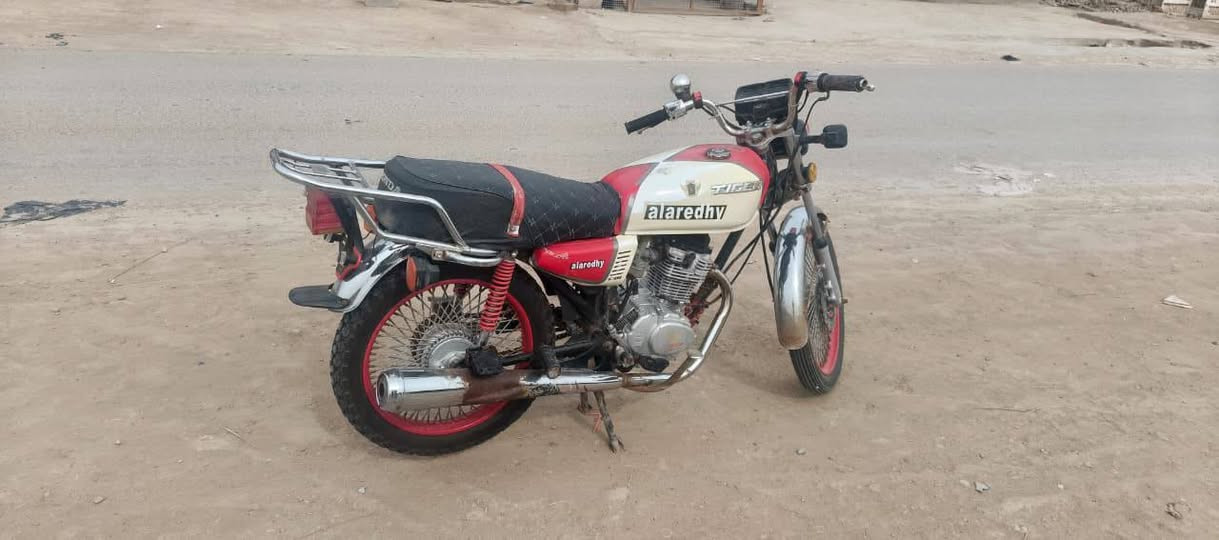 دراجه تايكر 21 اوراق اصولي كفاله من كلشي 
مكينه صافيه برقي مامفتوح بيه 650 قفله


**إذا كنت صاحب هذا الإعلان وتريد حذفه لأي سبب، رجاءا أرسل رسالة إلى الدعم الفني**