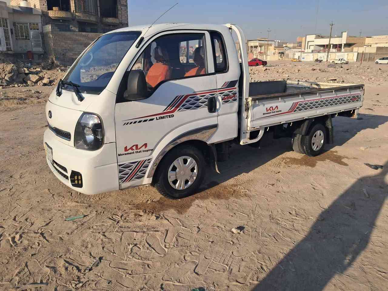 سياره للبيع 2017 سياره مقفوله عامه رقم البصرة *********** سياره  سياره ضريبتها مصفره
