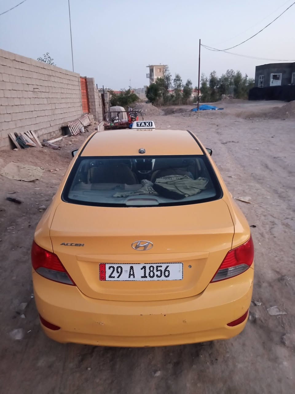 السلام عليكم  اكسنت مديل 12  وارد امريكي 1600 ضرر تبديل جاملغ امامي  مكاني ناصريه مركز هاتف 📞 ***********  السعر 72 وبيها مجال بصيط
