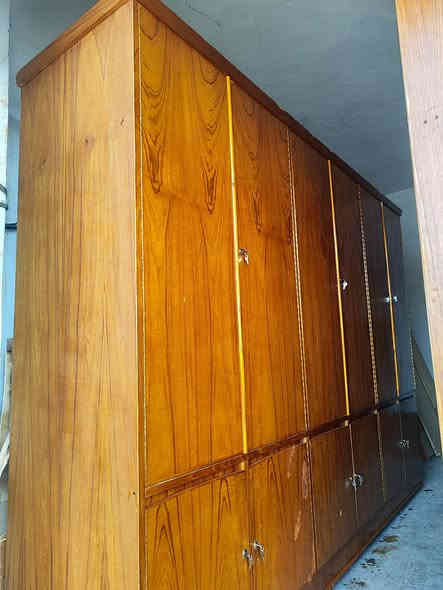 سلام عليكم كلاريات مقبطه صاج 3 متر و3وربع العمق 70 صاج داخل وخارج نضيفات حيلل ما بيهن اي عيب 

الرقم *********** اتصال واتساب
