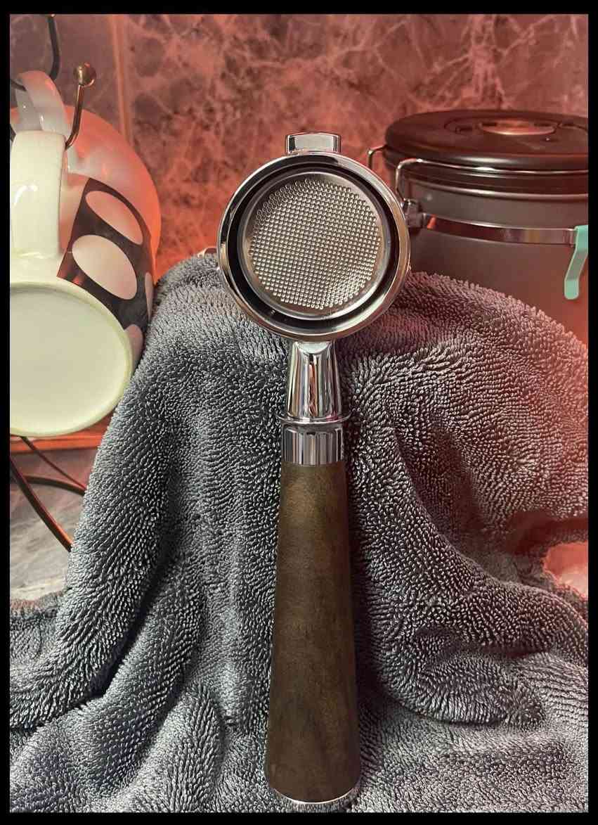 قياس 54
صناعة ممتازة جداً 
يده خشب
وزن ثقيل 
ضيفني حتى يوصلك كل جديد


**إذا كنت صاحب هذا الإعلان وتريد حذفه لأي سبب، رجاءا أرسل رسالة إلى الدعم الفني**