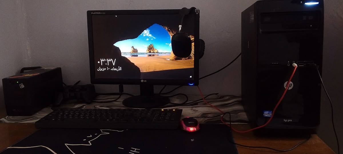 هذا رقمي على الواتساب ***********
حاسبة للبيع الكيس من شركه hp مع شاشه Lg وماوس من شركه دل وكيبورد وسماعه p9 و يدتين وفلاش يربط بالحاسبة والموبايل تايبسي  ومواصفات الحاسبه في الصوره 
بسعر 100 الف دينار وبيه مجال للشراي
