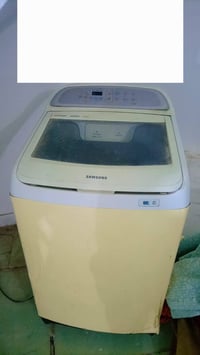 مرة خصت الادمن المحترم غراض للبيع كلة شغال ونضيف كلمن وسعرة وسعار مناس...