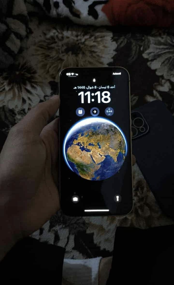 السلام عليكم ايفون 12 pro max للبيع او مرواس ويا 13
باطريه 92 مبدله شاشه اصليه شرط ذاكره 256 الحهاز نضيف كلش سعره 300 وبي مجال للستفسار ***********
