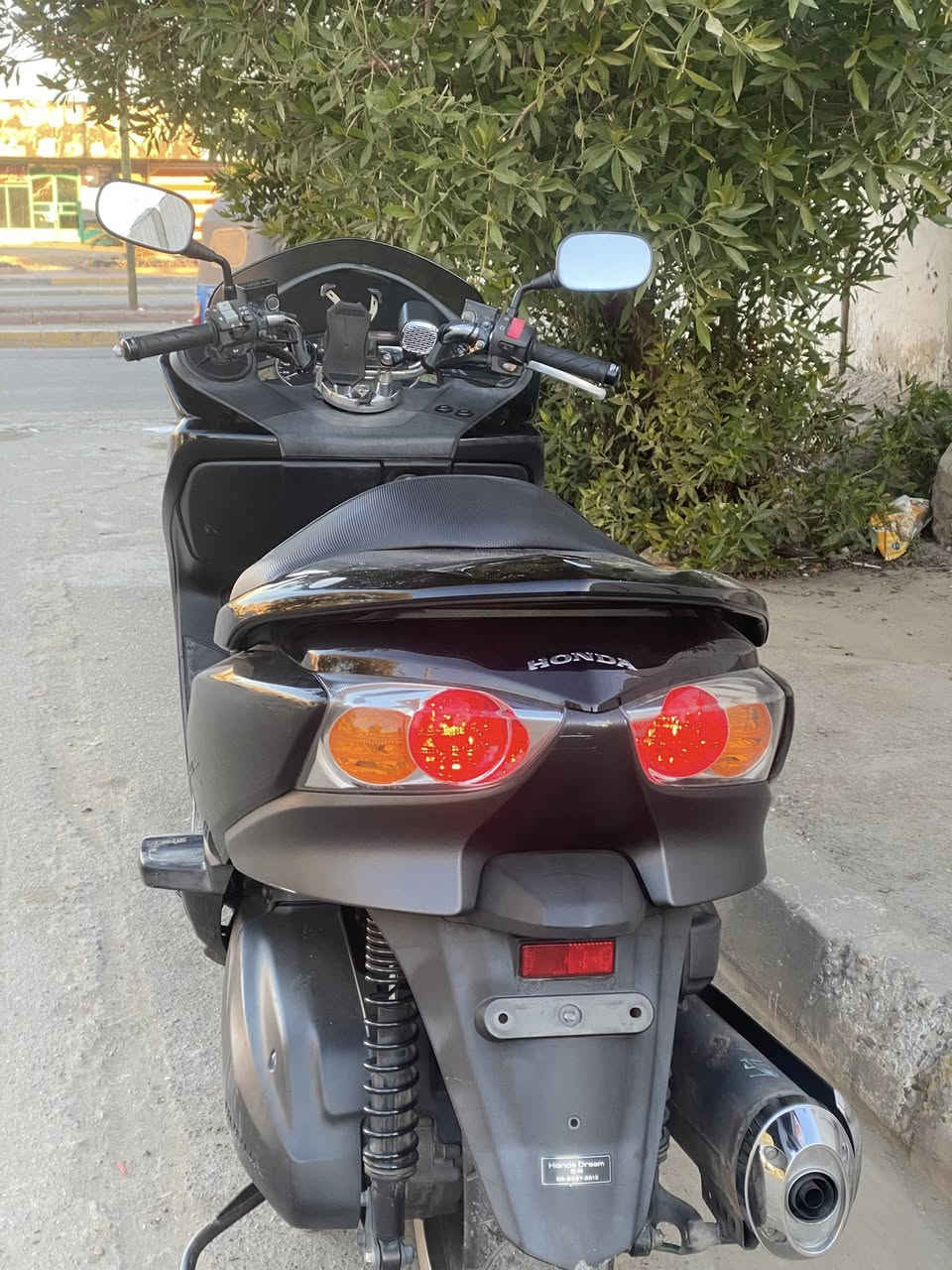 سلام عليكم
فورزا 0/10 للبيع 
دراجه مكفوله كفاله عامه نقص برغي مابيها تاخذها ربع ماتذب عليها جديده كلش 
وراد يابان
نازله من معرض كلشي وكلاشي نزلتها بشهر 10
دراجه كامه مكمله شلعه معدل نكره بكل وقت
مكاني بغداد الخطيب قرب جسر الدولعي
*********** للاستفار
