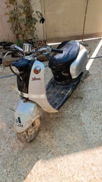 دراجة عبد الحليم خير من الله مكاني زعفرانية اوراق مابيهة بدون باتري هن...