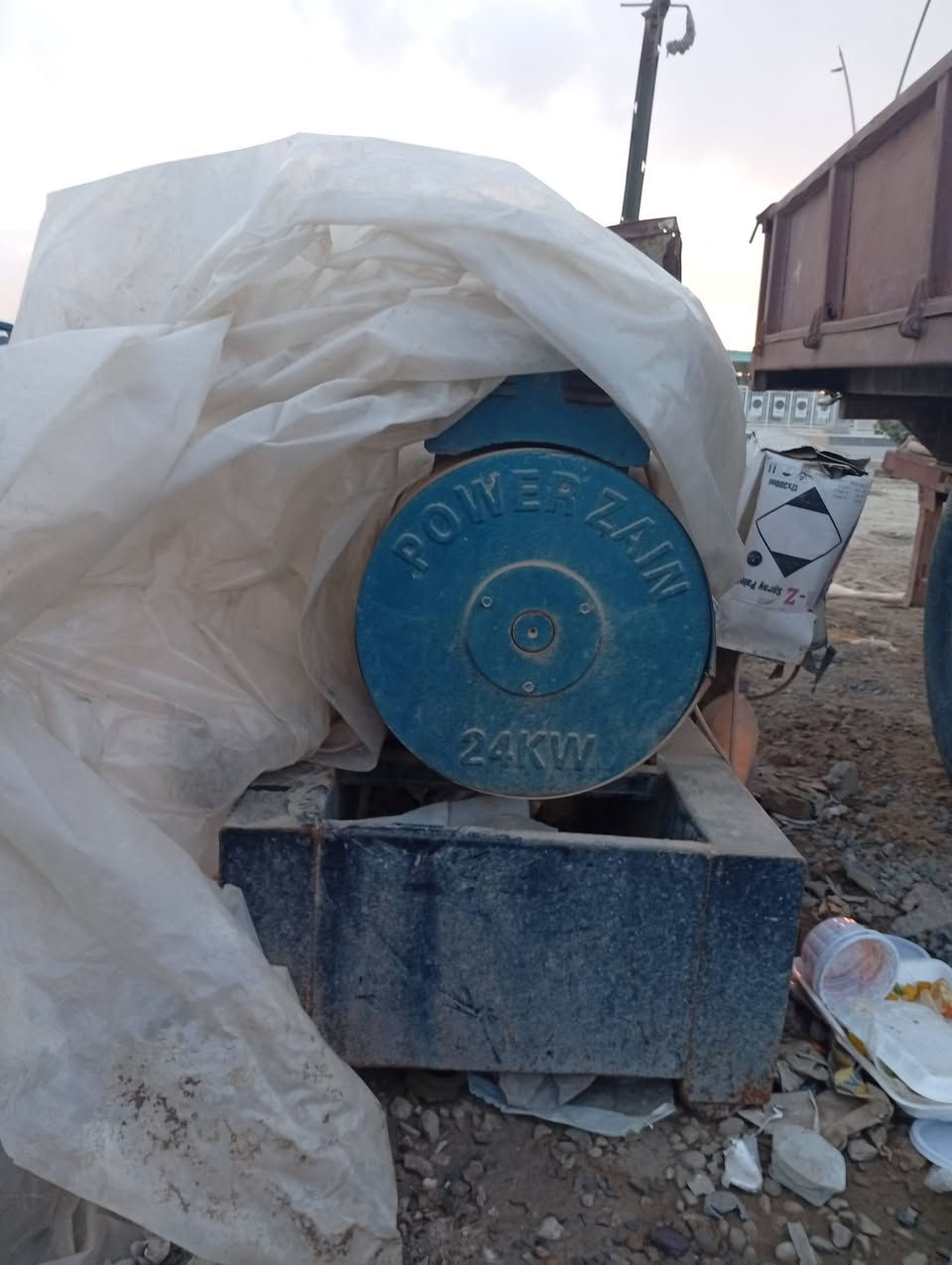 السلام وعليكم مولد ازوزة ياباني للبيع مولد جاهز من كلشي اطفاء وتشغيل ذاتي لاستفسار لاتصال على الرقم ***********. للعلم غير متواجد على الانترنيت
