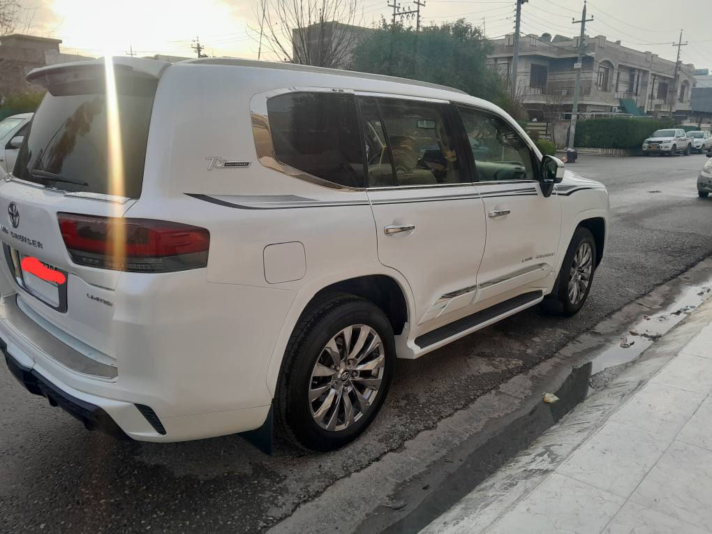 تيؤته لاندكرؤز ٢٠١١ شكل كؤراو بؤ ٢٠٢٤ ستيني فول فول مواسه فات  كير مه كينه به شه رد ره قه م سه نه وي نويه *********** أربيل, العراق
