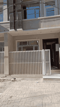 سلام عليكم بيت لايجار مساحه ٧٠  بيت زيرو ٣ غرف نوم حمامات ٢ مطبخ استقبال مكان الدوره  الميكانيك(***********)
