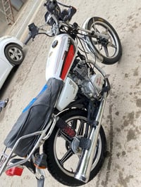 سفاني خمسه كير موديل ٢٠٢١ محرك ما مفتوح ابد  سعر ٤٠٠ وبيها مجال  للتوا...