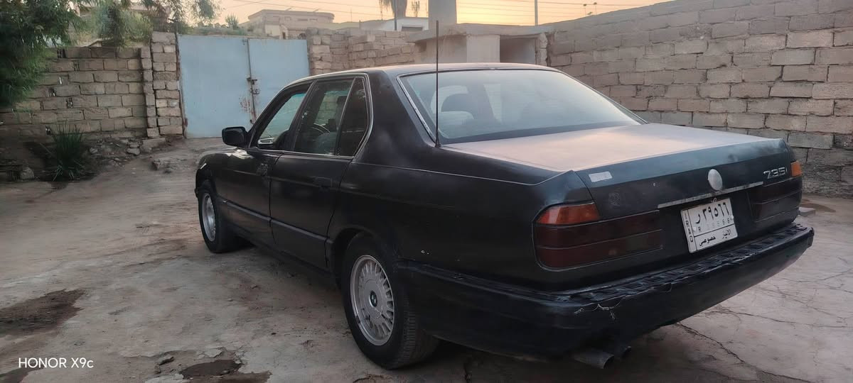 السلام عليكم السعر ٣٠ وبيه مجال شي قليل للبيع او مراوس حسب القناعه وذا بي ام ٥٠٠ او هاروتب بعد احسن حجم ٧٣٥ محرك كير صدر كهربأيات شرط رقم انبار الاماني الشرعي بشركاط شرط الوكاله والتحويل مكانه الشرقاط الخصم ***********
