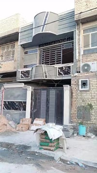 كربلاء حي شرطة • ١٠٠م • ٣ غرف