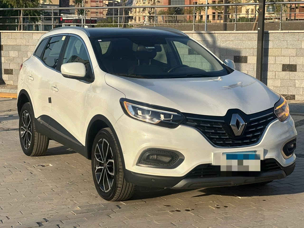 Renulte kadjar 2022 
102'000km 
All fabrika 
معاينة مدينة نصر رخصة سنة مرور الشروق 
01147409226 القاهرة, مصر


**إذا كنت صاحب هذا الإعلان وتريد حذفه لأي سبب، رجاءا أرسل رسالة إلى الدعم الفني**