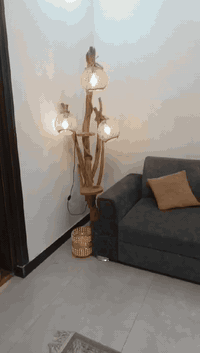 السلام عليكم تخم ١٠ مقاعد للبيع نضيف جدا وبحالة ممتازة الله شاهد اخذتة ب٣ وربع قبل سنتين السعر حاليا ٥٠٠ الف متوازي كلش ع بيعتة العنوان بغداد حي العدل للاستفسار *********** متوفر واتساب غير متواجد ع الماسنجر
