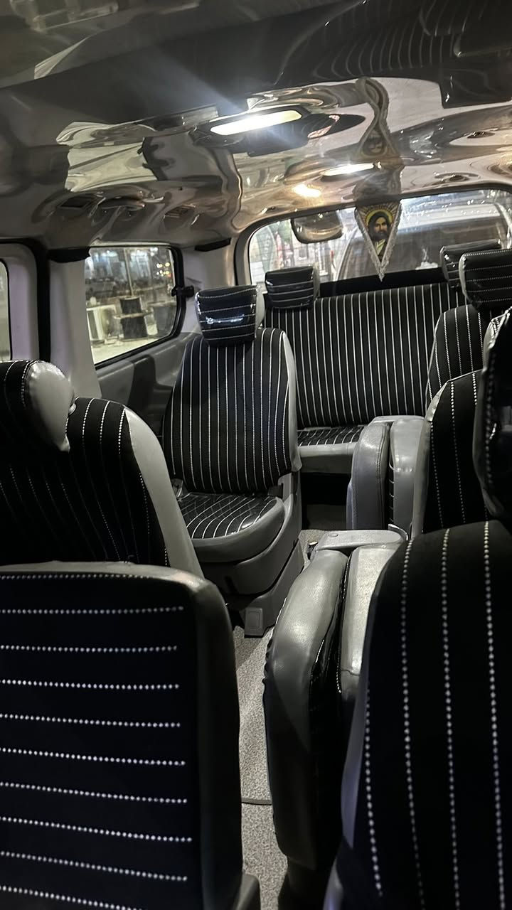 السلام عليكم 
ستاركس  مسكر 2012مرمزه 18سياره أصوليه شرط التحويل سياره بيها جاملغ صفحت العبري الأمامي مبدل او الخلفي بي صبغ من كوريه رقم إنكليزي  سنويه ال 36محرك سبلاين 12قبق اسود  قبل يومين شاده بضمان

مكلف بل نشر الي يريد يعرف بقيت التفاصيل هاذه رقم راعي السياره ***********
