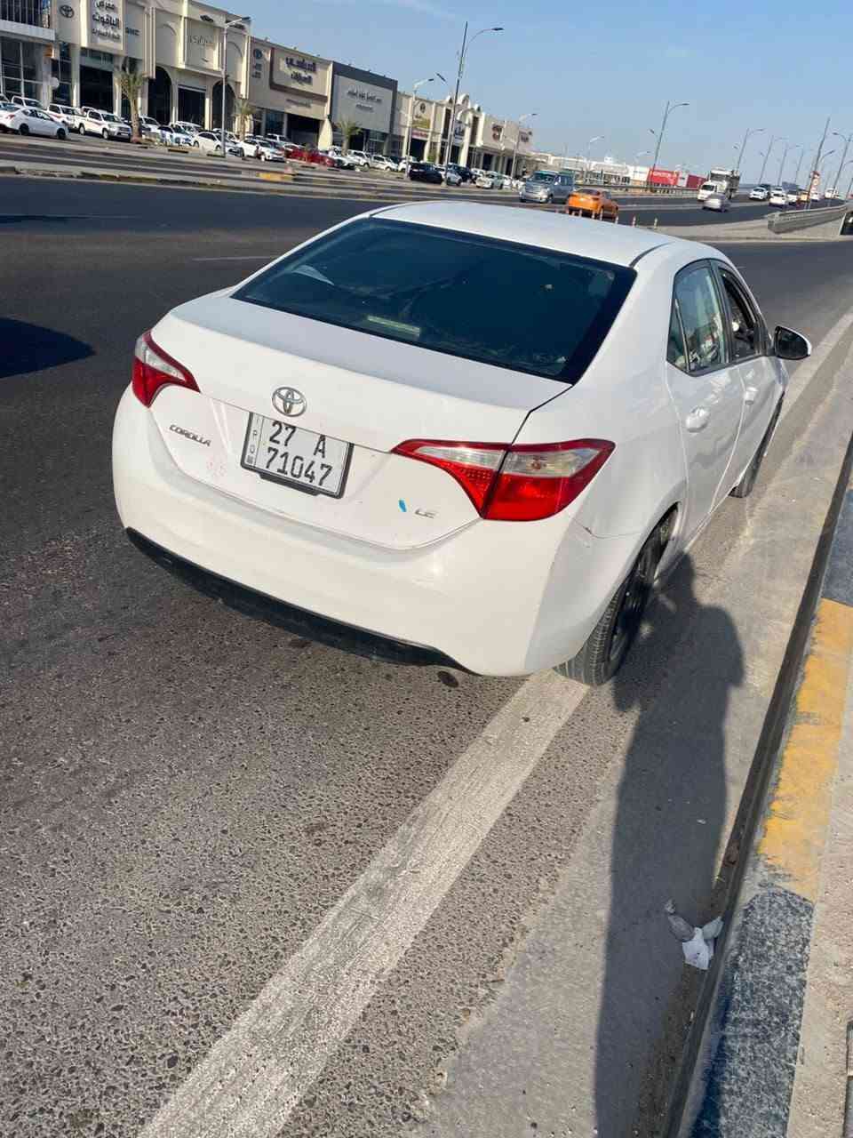 كورلا وارد امريكي م 2016 للبيع 
حادثها چاملغ وبنيد وبيهة بارد 
كير محرك تبريد شغالات السيارة جاهزة السعر(121)
للاستفسار *********** متوفر واتساب ورصيد
