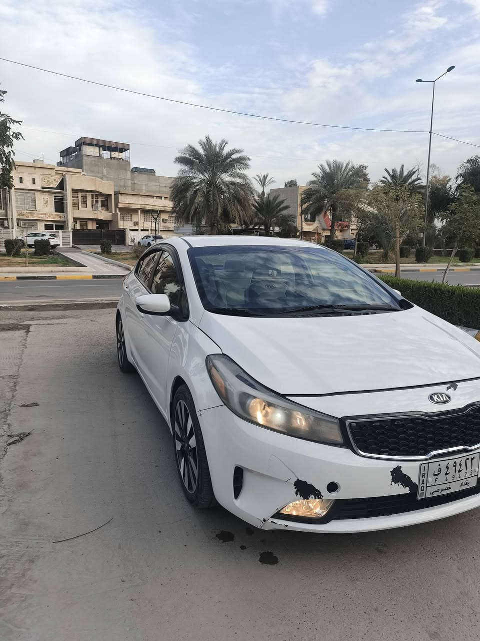 كيا فورتي
موديل 18
رقم بغداد 

محرك 2000 دوش 

تخم تاير جديد 

حداديه 80 % 100

دوشمه جديده 

باتري جديد

مكان السيارة بغداد 

حادث جاملغ وبنيد

وبلعراق قبغ جنطه ونص الباب صبغ

السعر 110$ وبيه مجال 

للاستفسار الاتصال ***********
