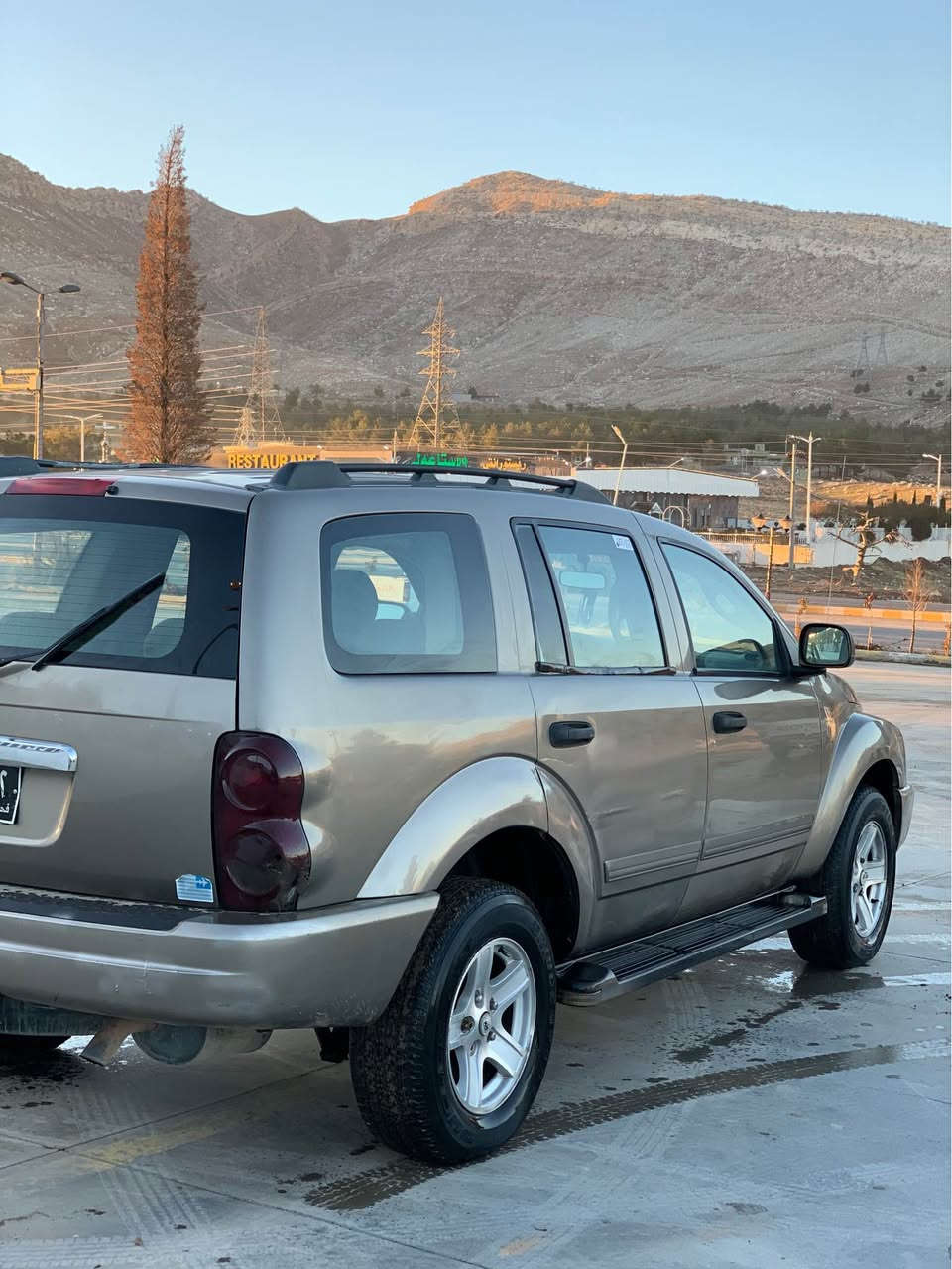 سڵاو بەناوی خوای گەورە  ئەم سەیارەیە بۆ فرۆشتن دۆج دۆرانگۆ مۆدێل ٢٠٠٨فول  مواسافات v8 و گێڕ تۆماتیک  تەبرید  مەرکەزی ساردو گەرم  کوشن کارەبا دەبڵ  ئەکسل  ناو زەرد و سێ مەقتەع کوشن  سەیارەکە ساغە و  مزایدەیە بەشەرت ئەوەی  ماڵی کەسی  نەبێو پارەی کەسی  تیانەبێت موسو بڕاوە بەشەرت گێڕ تۆماتیک  سعری ٢٦گەڵا  مشتەریت تەلەفۆن بکە *********** ڤایبەرو  وەتساپی  لەسەرە شمشمل, السليمانية
