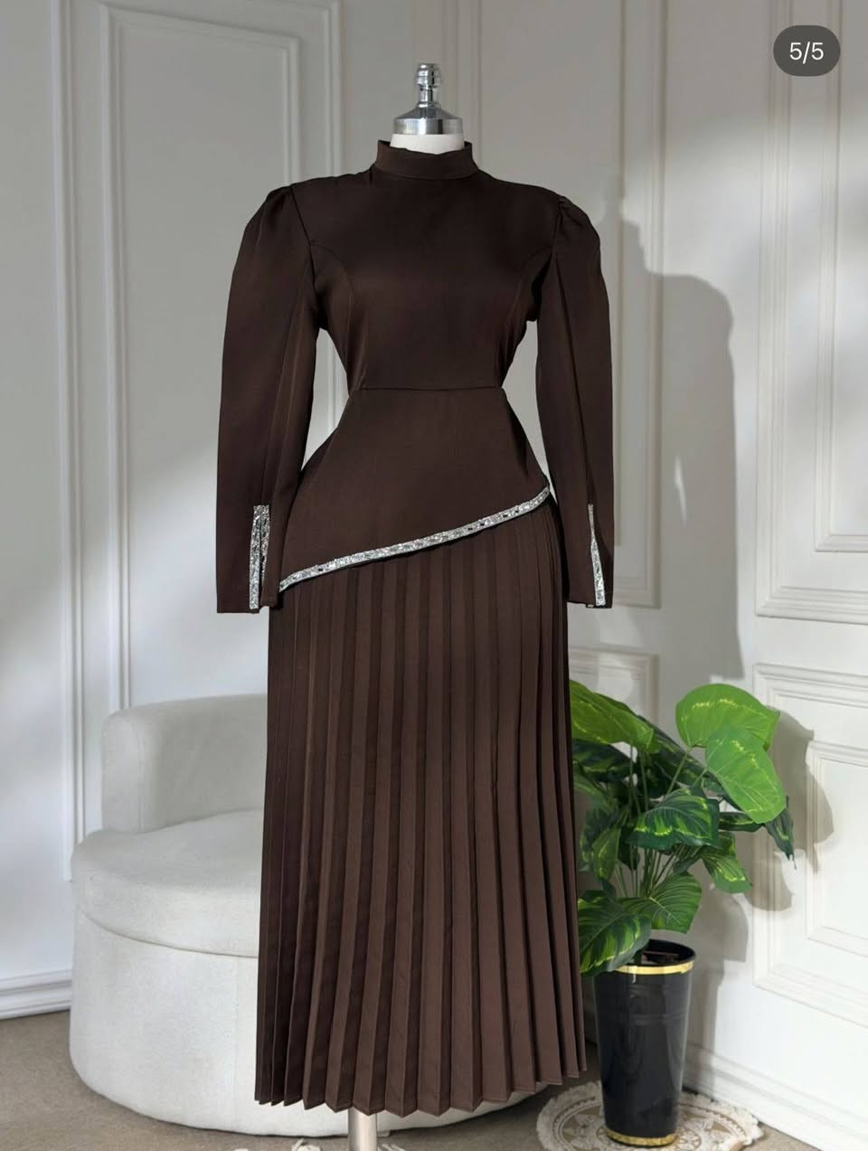 . المديل  فستان  كبس العيد
نوع الخامة دابل تركي ❤️
المقاسات   38🌹40🌹42🌹44🌹46🌹48


**إذا كنت صاحب هذا الإعلان وتريد حذفه لأي سبب، رجاءا أرسل رسالة إلى الدعم الفني**