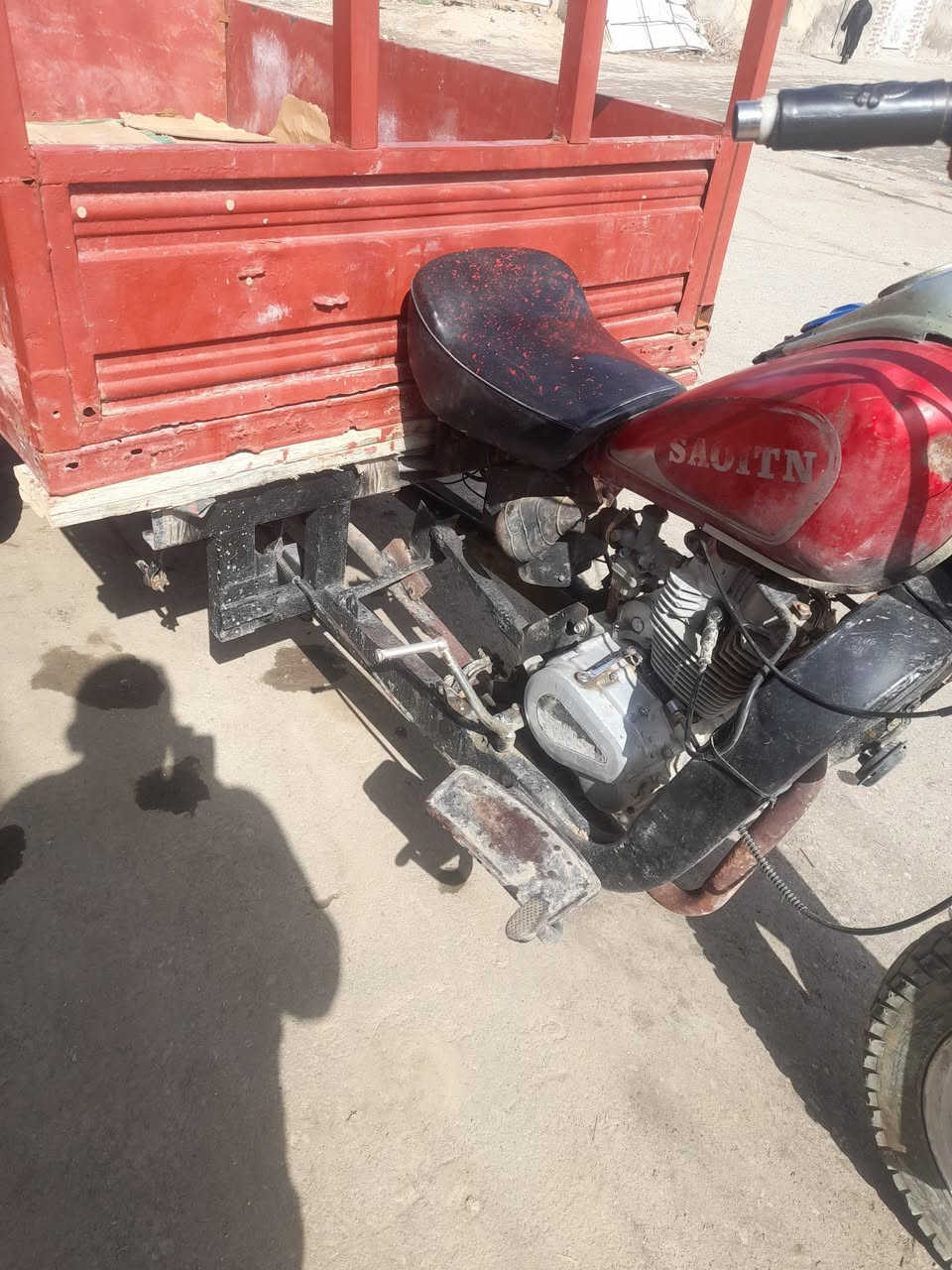 للبيع  بدون المجر  ***********
