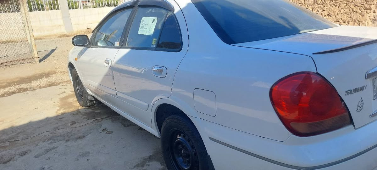 السلام عليكم اخوان سني 2009 رقم اربيل جديد بسم واحد من حديثه السياره بيها 3 قطع صبغ محرك قبق ابيض السعر 78بي مجال للاستفسار اتصل وتدلل *********** مكاني حديثه
