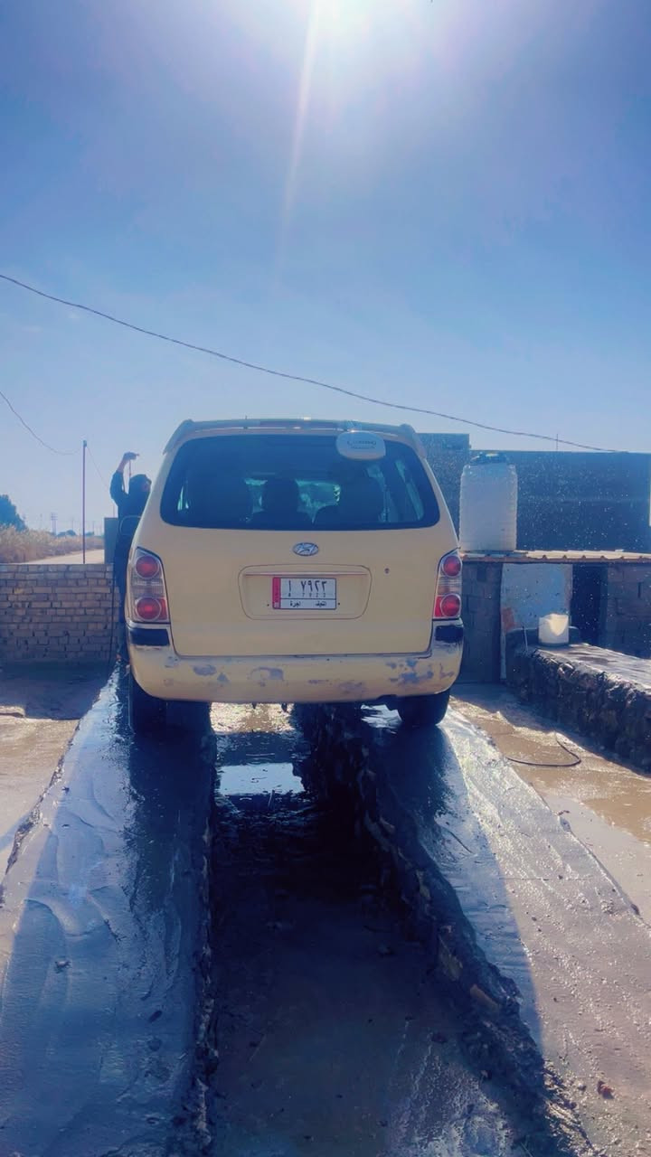 هونداي تراجيت أجره  رقم نجف مكينه ٢٧٠٠سياره جاهزه خير من الله للبيع فقط بدون مراوس رقم بي واتساب ***********مكان سياره سماوه
