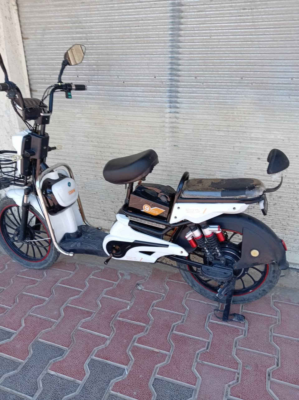 للبيع ***********
