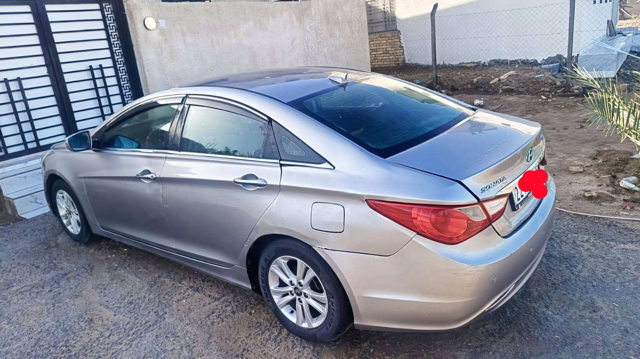 سوناتا 2014 كصة جنطه متومه شمالي
متومه شمالي مكينه 2000 دوش وارد كوري خط واحد غاز 
مكان السياره ناصريه سوق الشيوخ 
السعر 35 وبيه مجال 
***********
